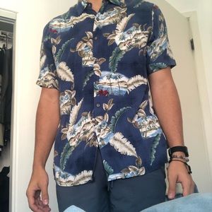 Hawaiian shirt